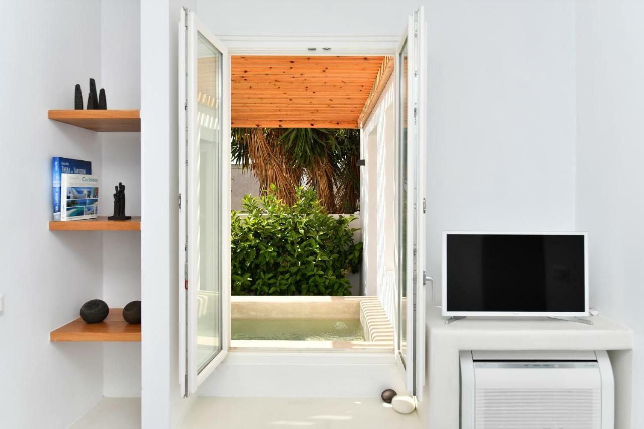Villa Thiro Santorini
