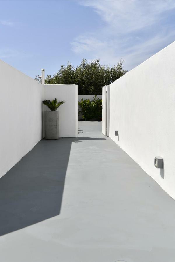 Villa Thiro Santorini