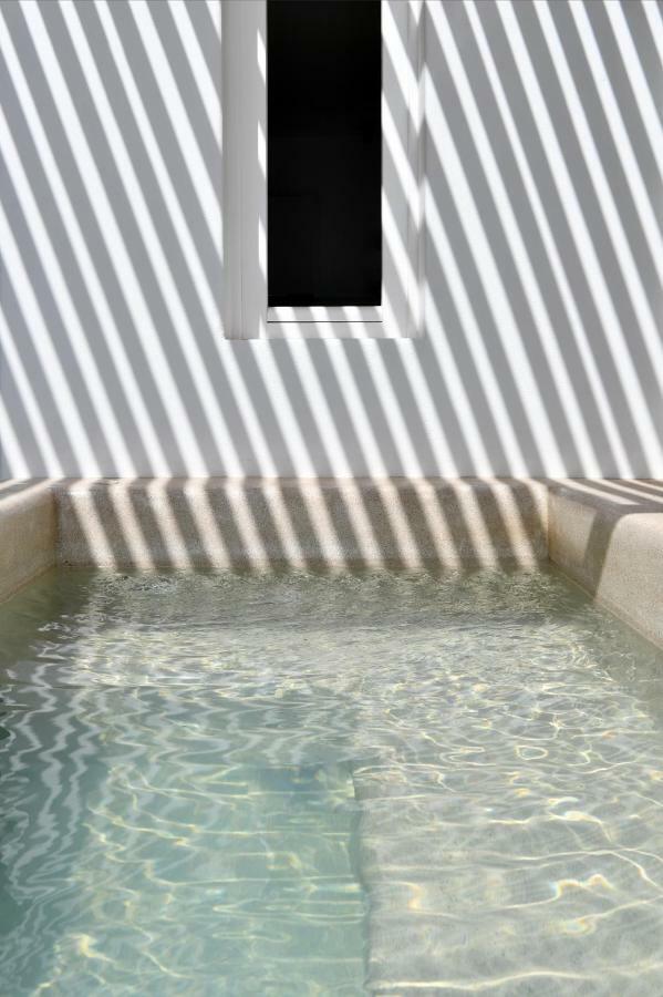 Villa Thiro Santorini *