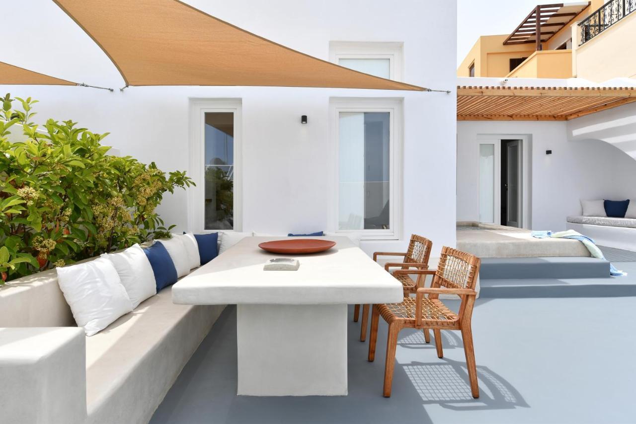 Thiro Santorini