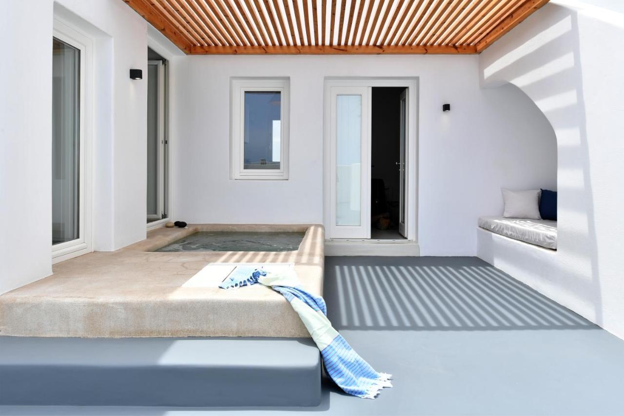 Thiro Santorini Villa Fira (Santorini)
