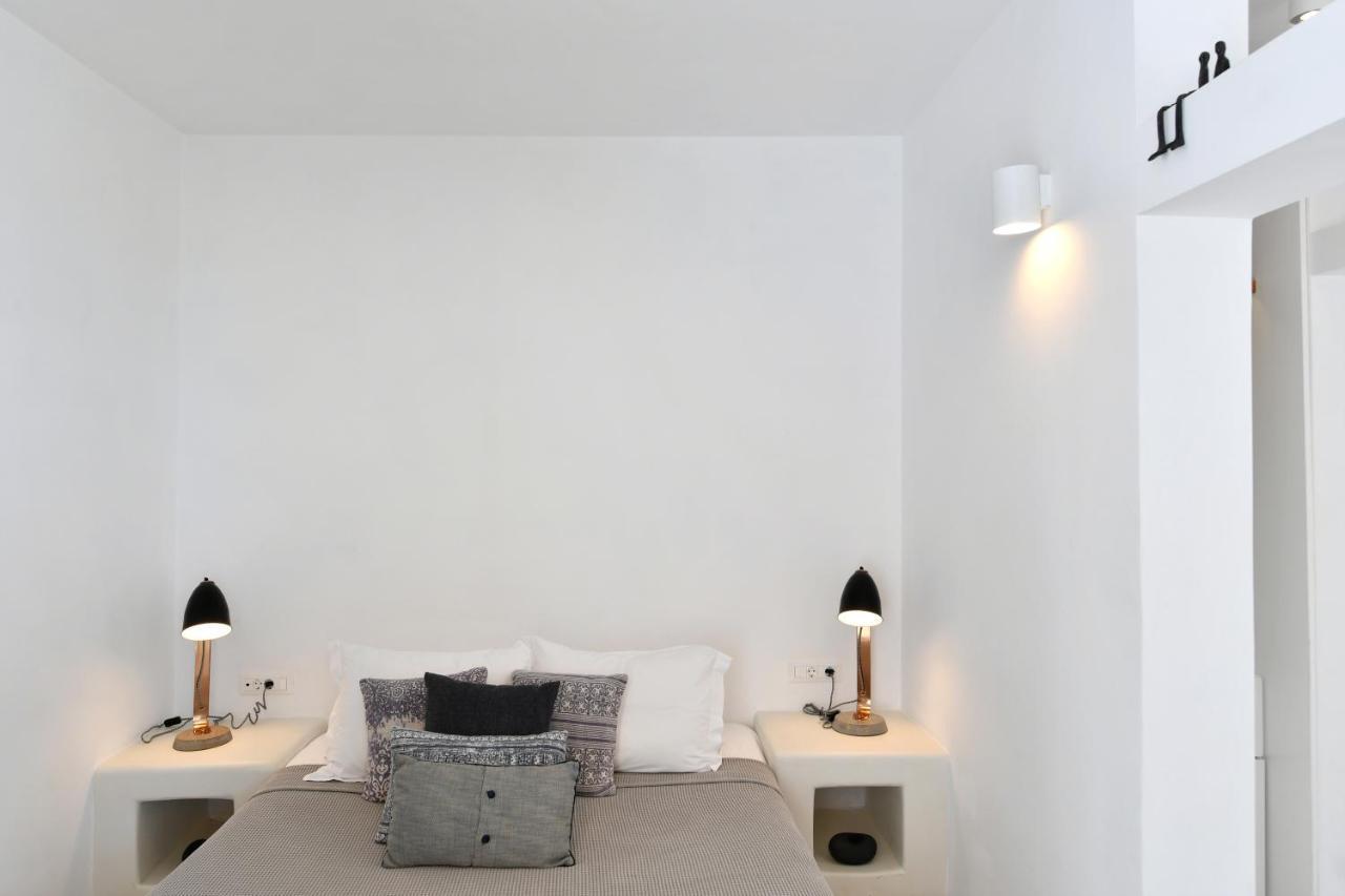 Thiro Santorini Villa Fira (Santorini)