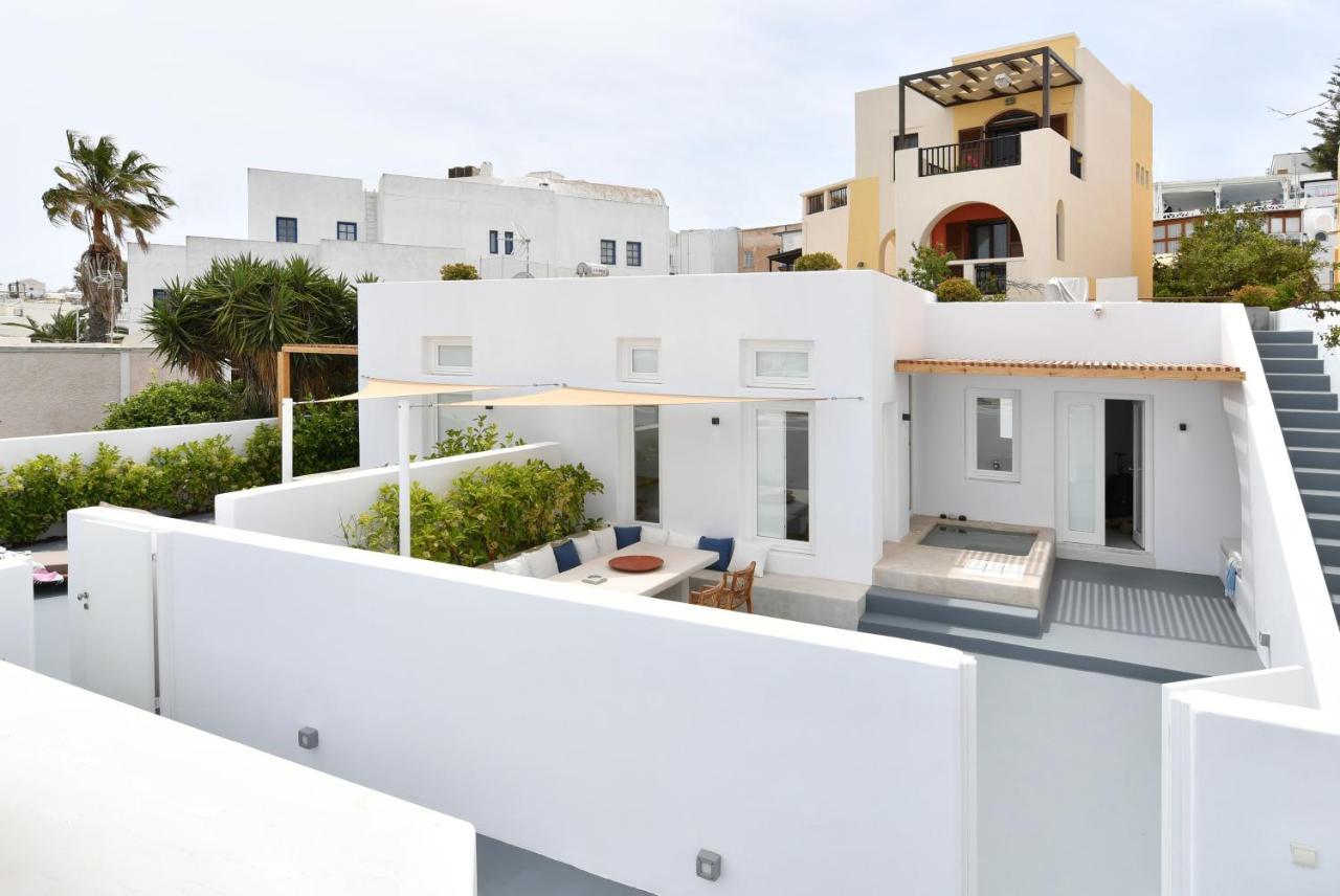 Thiro Santorini Villa Fira (Santorini)